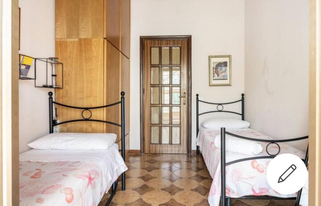 Le Stanze Di Nonna Maria Hotel Palermo Kültér fotó