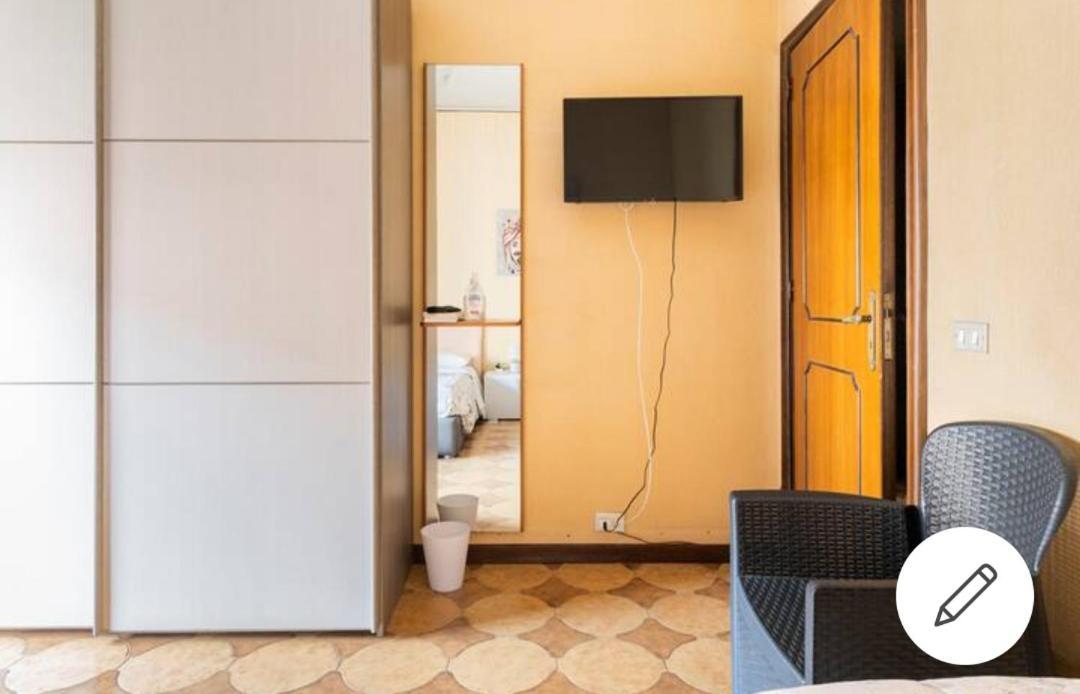Le Stanze Di Nonna Maria Hotel Palermo Szoba fotó